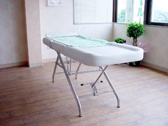 flr03bed.jpg