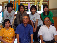 kye01staff.jpg